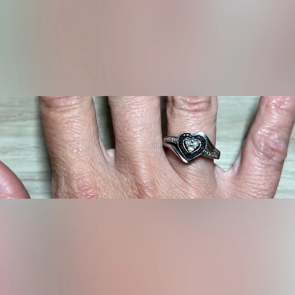Vintage Designer Signed Sterling Silver Sapphire & Diamond Heart Ring, Size 6.5 - Picture 7 of 10